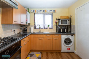 Kitchen- click for photo gallery